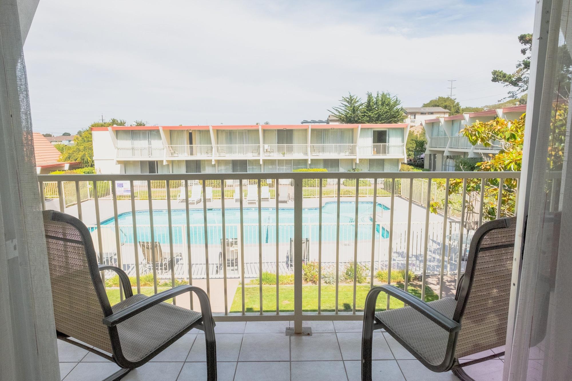 Travelodge By Wyndham Monterey Bay Εξωτερικό φωτογραφία