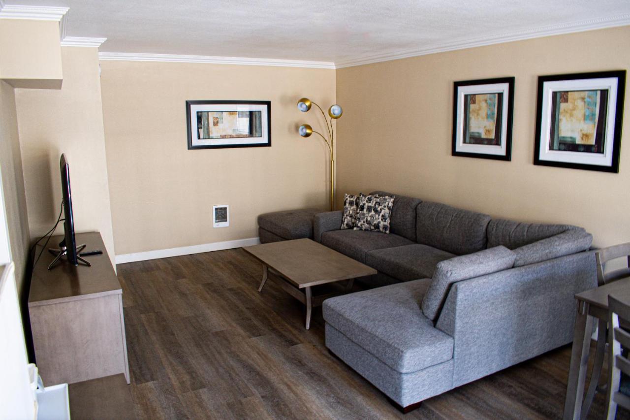 Travelodge By Wyndham Monterey Bay Εξωτερικό φωτογραφία