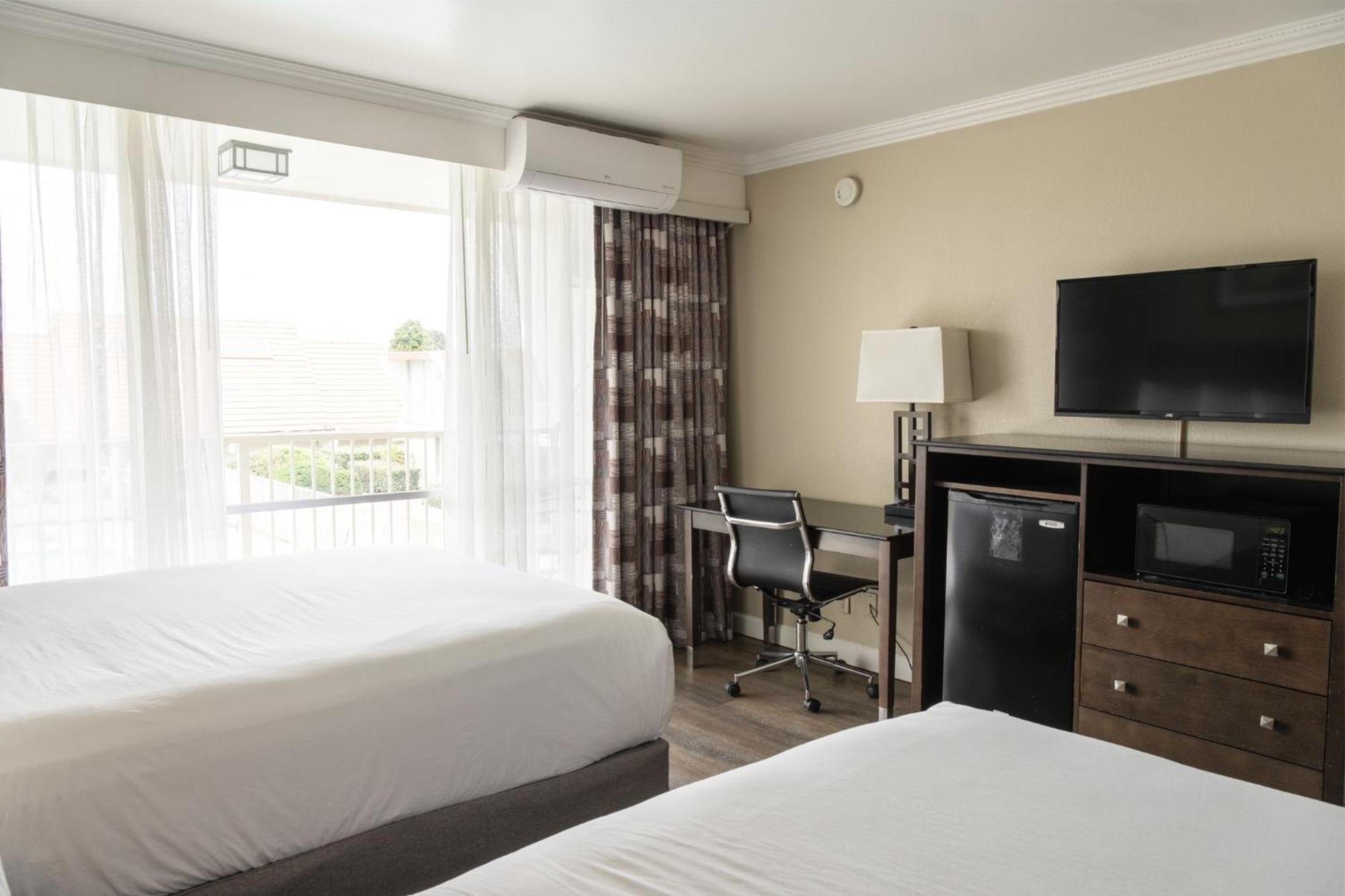 Travelodge By Wyndham Monterey Bay Εξωτερικό φωτογραφία
