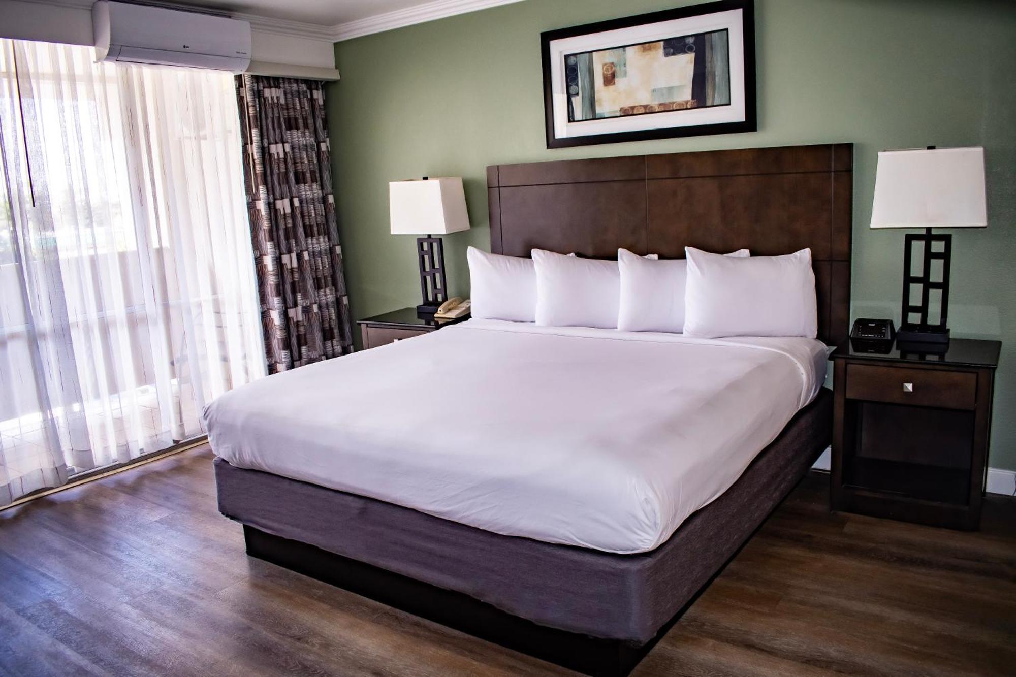 Travelodge By Wyndham Monterey Bay Εξωτερικό φωτογραφία
