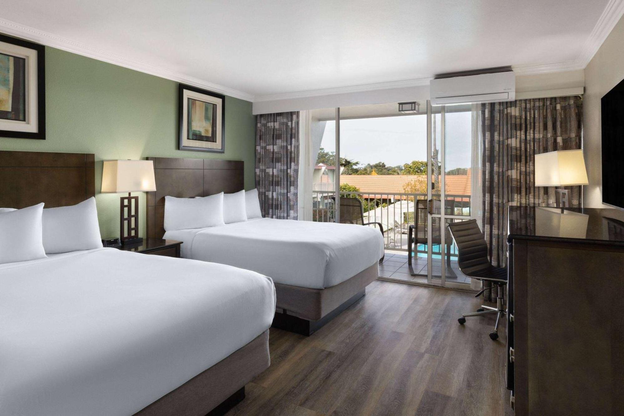 Travelodge By Wyndham Monterey Bay Εξωτερικό φωτογραφία