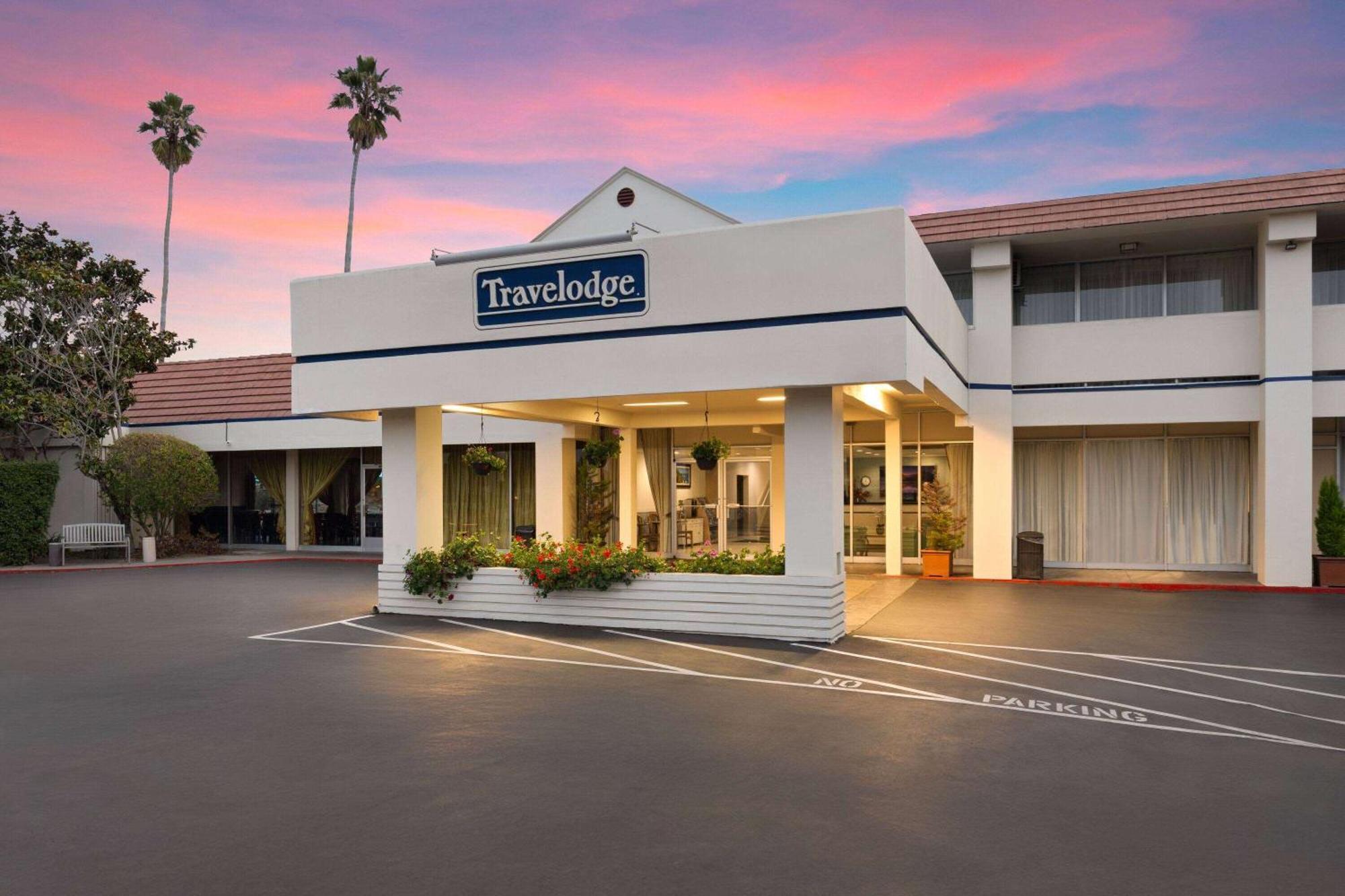 Travelodge By Wyndham Monterey Bay Εξωτερικό φωτογραφία