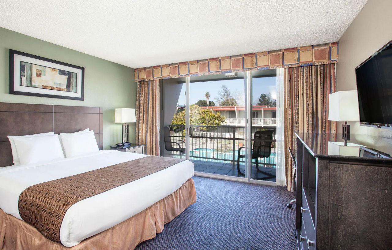 Travelodge By Wyndham Monterey Bay Εξωτερικό φωτογραφία